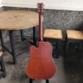 Gitar Yamaha Jumbo F310 Custom. 