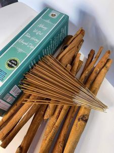 Nhang Cạo vỏ Quế lâu năm 1kg 30/38cm-Hương Quế Trà Bồng