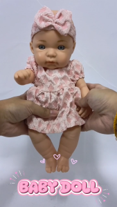 Cute Baby Dolls With Pajamas And Beautiful Eyes Pretend Playset 婴儿玩偶包括衣服玩具套装 *READY STOCK*
