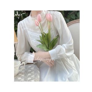 เสื้อเชิ้ตคอปกสูงครึ่งตัวแขนยาวผ้าลูกไม้สไตล์ย้อนยุคฝรั่งเศส ทรงหลวม แขนโคมไฟ ทรงสลิมฟิต ฤดูใบไม้ร่วง/ฤดูหนาว