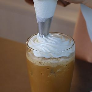 MIX-LAH Whipping Cream Powder Serbuk Whipped Cream 淡奶油粉 500gm pack Halal for Cold Drinks Baking & Desserts