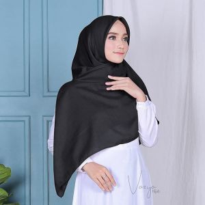 Hijab Segi Empat Jumbo Ceruty 130X130/Kerudung Segiempat Jumbo SyarI Ceruty/Segi Empat SyarI Ceruty Babydoll