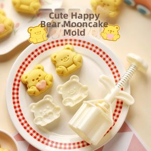Bear Shape Baking Mold for Home Use Ice Skin and Mung Bean Cakes