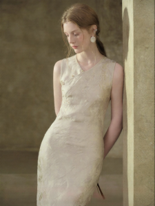 JK&JS | Sleeveless Slit Cheongsam Style Dress
