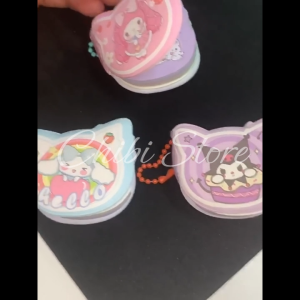 [1 BOX] MINI NOTEBOOK GANTUNG SQUISH SANRIO - BUKU MEMO MINI SANRIO GANTUNGAN SQUISH - MINI NOTE BOOK GANTUNGAN SANRIO CINNAMOROLL MELODY KUROMI POCHACCO