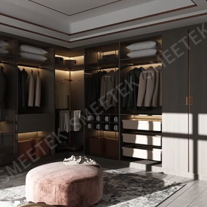 Solid wood splicing wardrobe customization master bedroom and second bedroom wardrobe customize