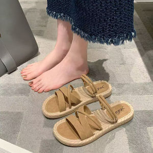 Large Size Womens Sandals Footwear Fashionable Hollow out Design Flat Bottom Slip-On Summer Outdoor Wear for Pregnant Ladies