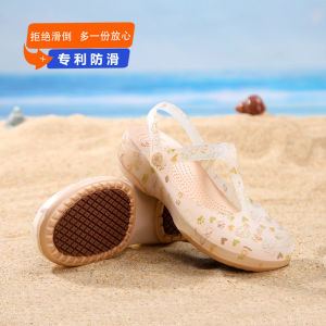 รองเท้าแตะแบบมีรูสำหรับผู้หญิงในฤดูร้อน รองเท้าแตะแบบมีหัวเข็มขัดส้นหนาสบาย สวมใส่สบาย ระบายอากาศได้ดี รองเท้าแตะแบบสวมสบายสำหรับคุณแม่