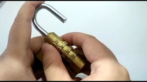 Ổ KHOÁ ĐỒNG 4 MÃ SỐ CỠ ĐẠI THIẾT KẾ ĐỘC LẠ HÀNG CHÍNH HÃNG MLOCK NHẬP KHẨU ĐỨC