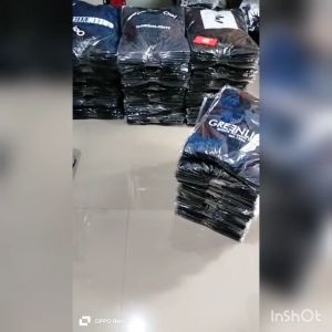 PROMO KHUSUS Kaos Distro POPULER Premium T-Shirt Pria-Wanita MODEL CORAK WARNA