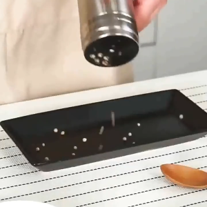 ขวดปรุงรสสแตนเลส- ฝาเกลียว ป้องกันรั่ว - สำหรับพริกไทย/เครื่องเทศ G3548