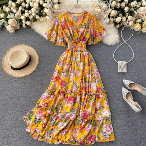 Fashion Runway Style Beautiful Dress V-neck Flounce High Waist Silm Slim Looking Mori Style Large Skirt Print Fairy Dress