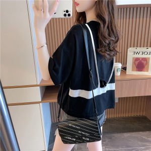 เสื้อยืดแขนสั้นทรงเข้ารูปไซส์ใหญ่ ดีไซน์เก๋ไก๋สำหรับผู้หญิงในช่วงฤดูร้อน เสื้อตัวบนสไตล์เกาหลีสำหรับวัยรุ่น