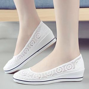 Nurse Casual Slip-On Shoes mid Heel Work Shoes Beauty Salon Summer Breathable Hollow out Comfortable Mesh Soft Color Block