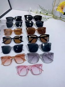 Kacamata Hitam Wanita/Pria Sunglasses Korean new Fashion Pantai Frame Besar Anti UV