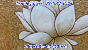 Tranh sen cổ in canvas đã có khung màu gỗ nâu trầm treo tường tạo không gian thiền tĩnh lặng full bộ 3 bức độc quyền