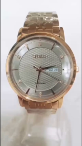 (Xã hàng) Đồng hồ CITIZEN Side lớn 40mm Vỏ mạ vàng Kính đá saphia Máy pin nhật Chống nước . Hàng mới