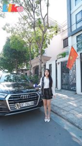 Xịt Tẩy Đa Năng Dạng Bọt Vệ Sinh Nội Thất Ô Tô - Làm Sạch Ghế Da Taplo Cảnh Cửa M002 OMINO Chính Hãng 650ml Tặng Khăn