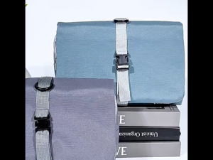 Travel Toiletry Bag for Women & Men Waterproof Makeup Bag with Hanging Hook and Multiple Pockets