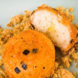 Braised Meat Floss Seaweed Filled Cake