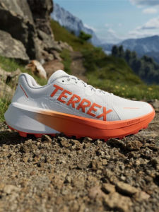 adidas | Breathable Shock Absorbing Rebound Off-road Running Shoes