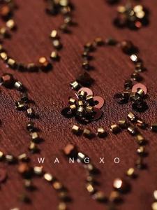 WANGXO | Áo Dạ Hội V-Neck Chiffon Đính Đá Nếp Nhăn Tinh Xảo
