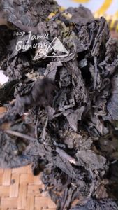 Daun Ungu Kering 500gr Asli dan Bersih