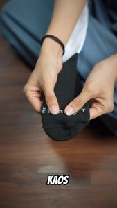 EVERNEXT - KAOS KAKI ANAK SEKOLAH SD SMP SMA KAOS KAKI HITAM PUTIH POLOS LAKI-LAKI PEREMPUAN