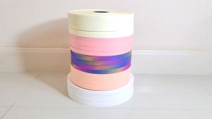 ริบบิ้นกากเพชรใส เบอร์ 2 ยาวประมาณ 250-300 หลา สำหรับพับเหรียญโปรยทาน ทำงานฝีมือ