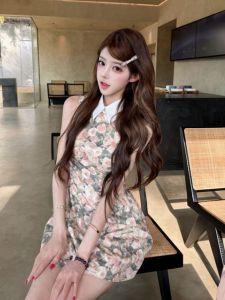 CHANGTONG | Vintage Gentle Style High-Quality Waist Cinching Fitted Floral Print Dress