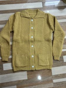 Áo len bà già cổ sơ mi (cổ bẻ)