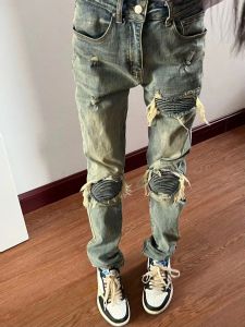 กางเกงยีนส์จับจีบมีรูขาดปลอมอินเทรนด์สไตล์ FOG ไฮสตรีทสไตล์ยุโรปและอเมริกากางเกงขายาวเข้ารูปแมตช์ชุดง่ายแบบเดียวกันในฤดูร้อนสำหรับผู้ชายและผู้หญิง