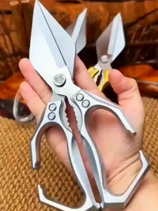 【In Stock & Fast Dispatch】Kitchen Scissors Household Multifunctional Meat Cutting Bone Cutting Vegetable Fish Food Scissors
