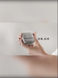 Panasonic Compact Wet and Dry 3-blade electric shaver with USB C charging