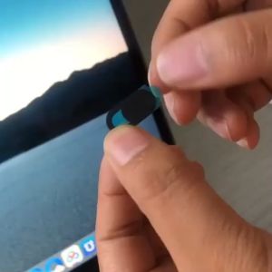 Stiker Slide Penutup Camera Depan HP & Laptop Webcam Bahan ABS Pelindung Kamera Handphone Tempel Anti Goresan Lensa Ter Murah