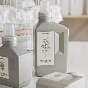 White Laundry Liquid Plastic Refill Empty Bottles Care Disinfectant Large Capacity Going Home Brand Japanese Style Freshness