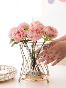 Lọ hoa thuỷ tinh khung lồng đèn thép Qhouse  bình hoa trang trí phòng khách để bàn làm việc trang trí bàn tiệc độc đáo Mẫu Vase Cao Cấp Qhouse Chất Liệu Thủy Tinh Bền Đẹp - Lazada