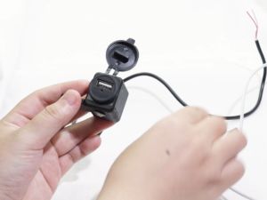 FUNtimes Universal USB Phone Charger 5V/2A Left&Right Adjustable Connector For Motorcycle Waterproof