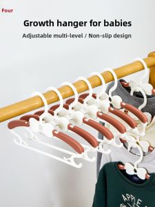 Adjustable Childrens Clothes Hanger