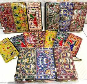 dompet untah arab saudi oleh okeh haji ukuran 22x11cm 1 KODI / 20 PCS