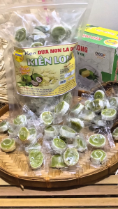 [Ngon khó quên] Kẹo Dừa Non Lá Dứa Cuộn Bánh Tráng -  Dẻo Thơm Ít ngọt - Thương hiệu Kiên Long - Túi 500g - Kingsmart