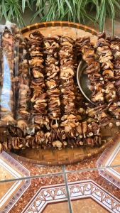 NẤM HƯƠNG RỪNG XIÊN KHÔ Nấm Hương Xiên Khô Thơm Giòn Loại 1 Đặc Sản Tây Bắc