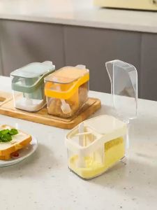 กระปุกแก้วใส่เครื่องปรุง ที่ใส่เครื่องปรุงมีด้ามจับ มีฝาปิด พร้อมช้อนตัก