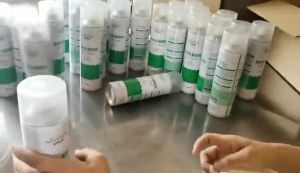 สเปรย์กันรั่ว สเปรย์อุดรอยรั่ว สเปรย์กันน้ำรั่วซึม สเปรย์อุดรอยแตกผนัง ตัวอาคาร ฉัดหลังคา ฉีดหลังคา พื้น กำแพง 700ml