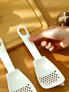 Sendok Saringan Serbaguna Tahan Panas Centong Nasi Penghancur Kentang Pemisah Telur Sendok Sayur Saringan multifungsi Sendok Masak Centong Nasi / Saringan Penghalus Makanan