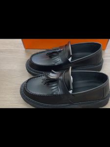 Korean Style Loafers Shoes for Men Versatile Anti Slip Shoes Bright Black Mens Leather Shoes