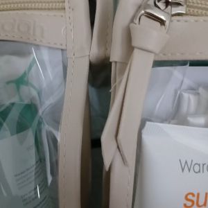 WARDAH Hampers Lebaran Ramadhan Kado Hadiah Istimewa Skincare Perawatan Wanita