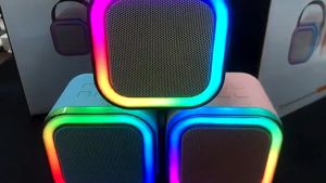 ลำโพงบลูทูธ RGBลำโพงบลูทูธคาราโอเกะ ไมโครโฟนคู่ไร้สายพร้อมไมโครโฟน ลำโพงไมโครโฟนไร้สายแบบพกพา microphone speaker