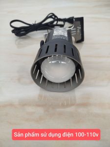 Đèn chiếu sáng kẹp bàn TOKI KC-502P hàng si Nhật