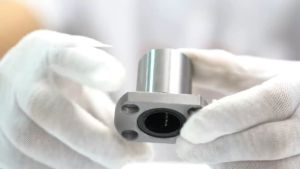 แบริ่งสไลด์ลีเนี่ยเชิงเส้น ลูกปืนสไลด์ ลูกปืนลีเนี่ย LMH1216202530UU